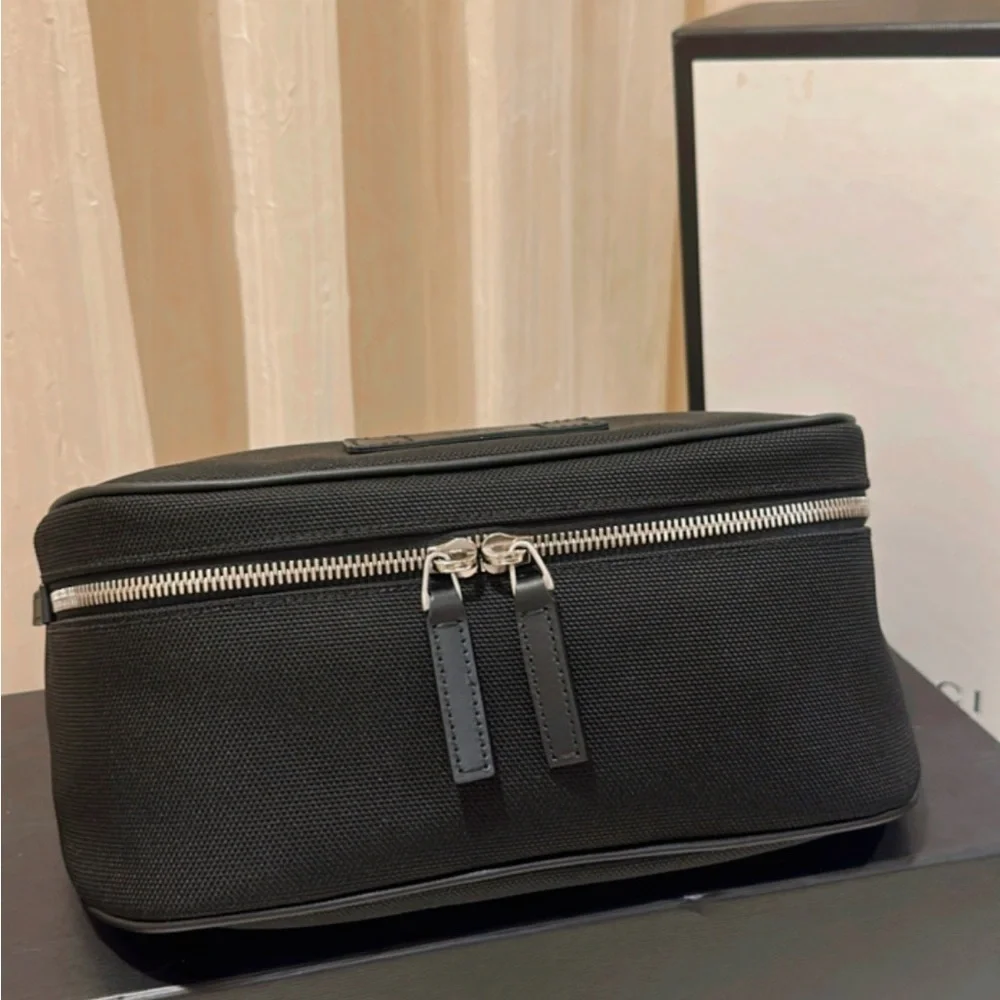 Authentic Gucci Black Techno Canvas Belt Bag✨ - Picture 4 of 15